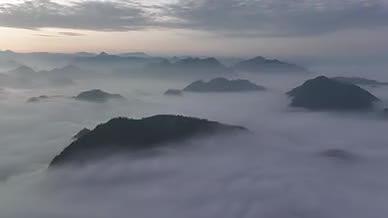 4K贵州拨云见山云海延时视频的预览图